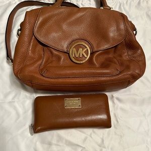 Michael Kors Satchel and Wallet Set (Very Used Condition).